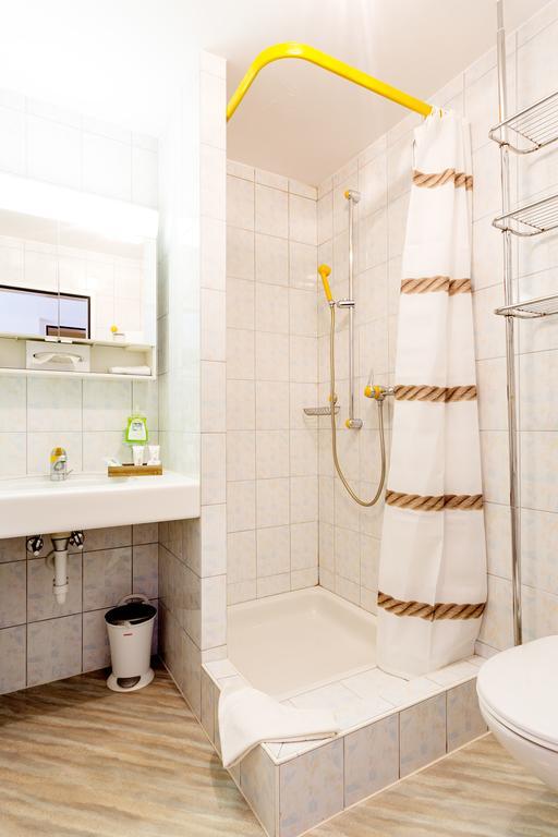 Hotel B&B Susom Surlej Силваплана Екстериор снимка